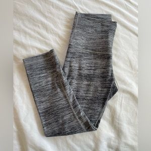 Lululemon Athletica Grey Striped Leggings, Size Medium